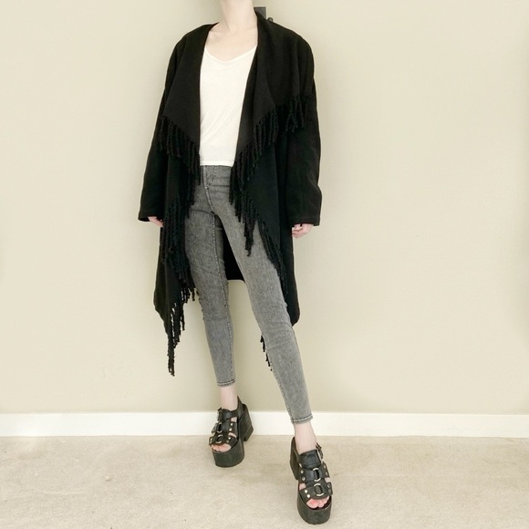 BB DAKOTA Candace Black Fringed Waterfall Coat - Picture 7 of 9